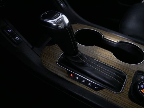 Used 2017 GMC Acadia Denali w/ Technology Package image 27