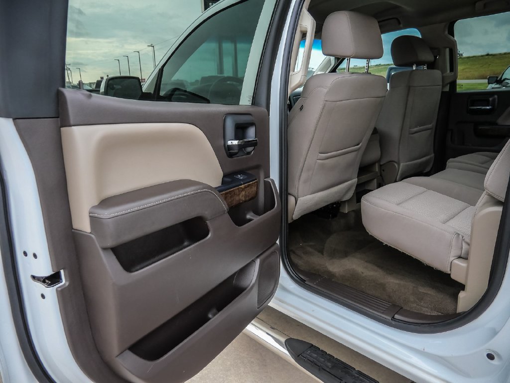 Used 2017 Chevrolet Silverado 1500 LT w/ Texas Edition RWD image 20