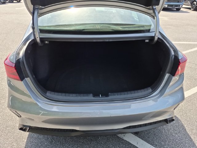 Used 2022 Kia Forte LXS w/ LXS Technology Package FWD image 22