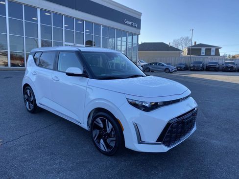 Used 2023 Kia Soul GT-Line image 8