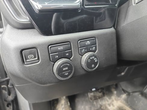 Certified 2023 Chevrolet Silverado 1500 LT image 10