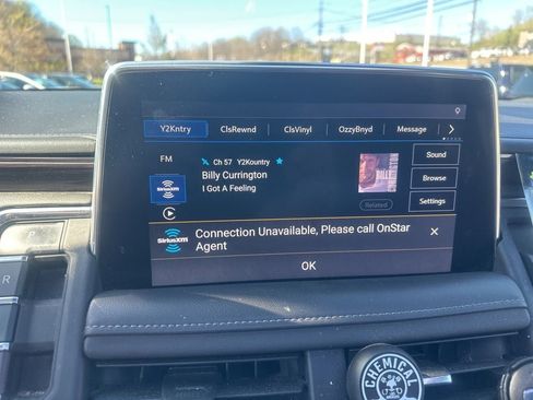 Used 2021 Chevrolet Tahoe Z71 w/ Z71 Signature Package image 6