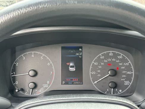 Used 2025 Toyota Corolla LE FWD image 6