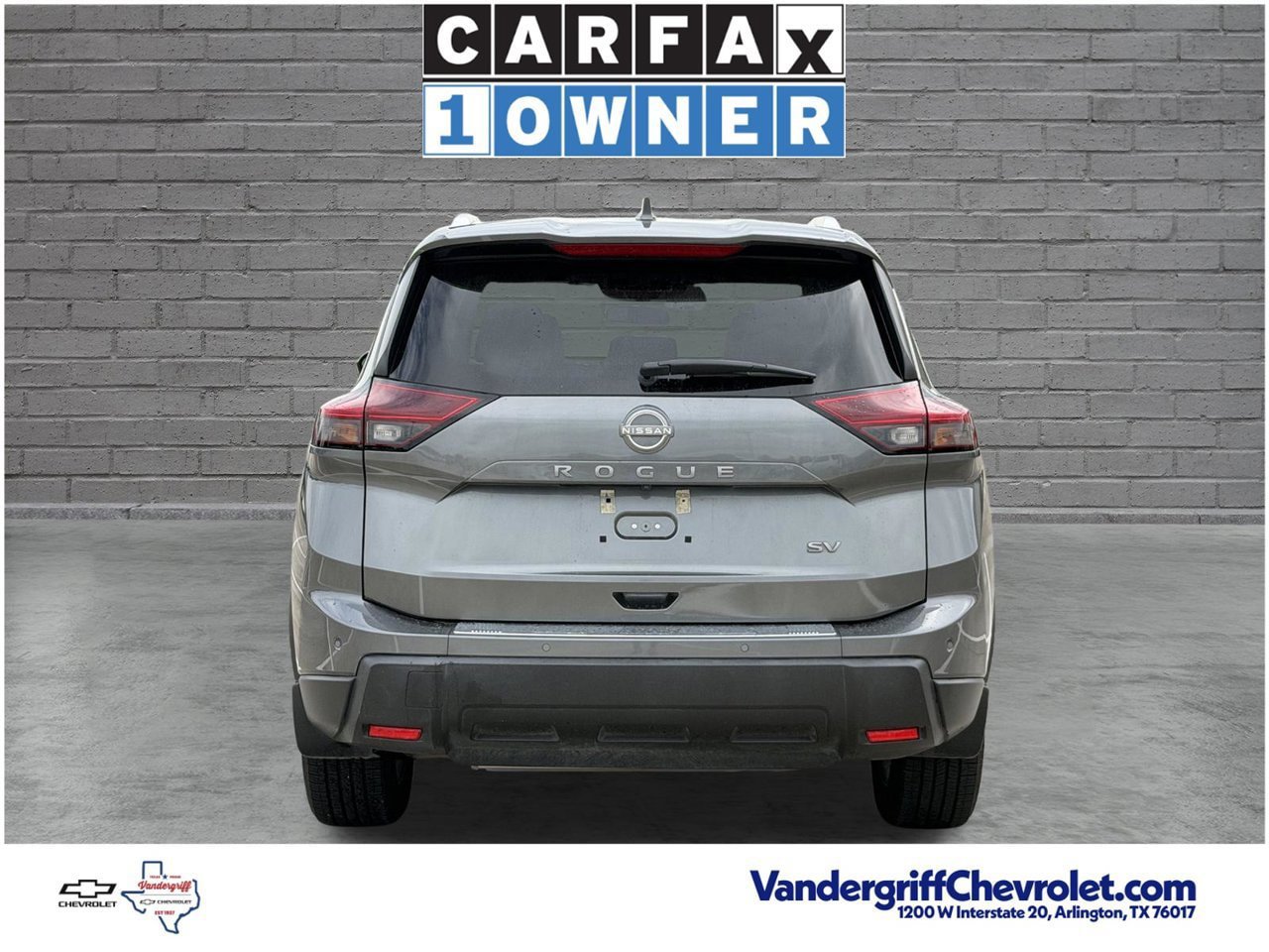 Used 2024 Nissan Rogue SV w/ SV Premium Package FWD image 5