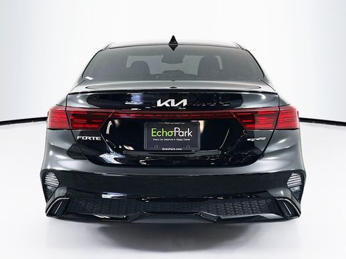 Used 2023 Kia Forte GT-Line w/ GT-Line Premium Package FWD image 7