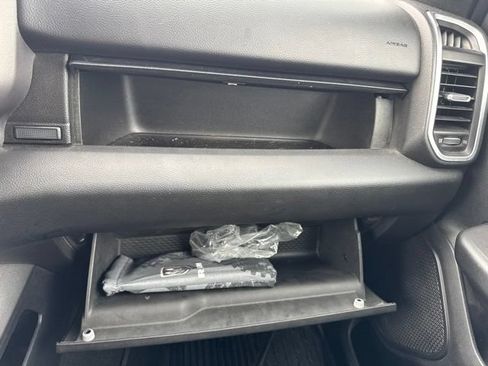 Used 2019 RAM 1500 Big Horn AWD/4WD image 38