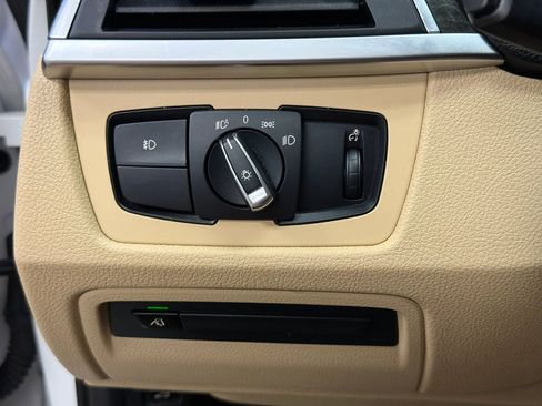 Used 2018 BMW 330i 330i Sedan 4D image 22