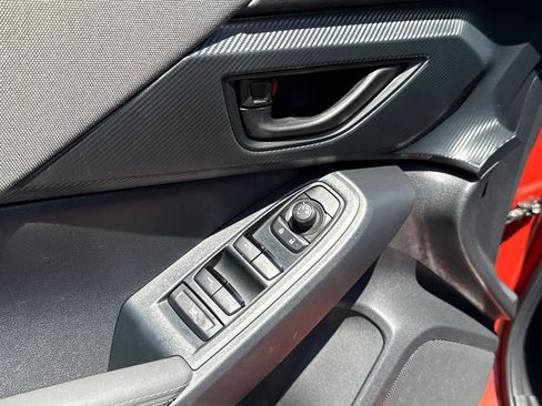 Certified 2024 Subaru Crosstrek 2.0i Premium AWD/4WD image 18