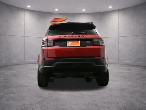 Used 2022 Land Rover Discovery Sport SE image 47