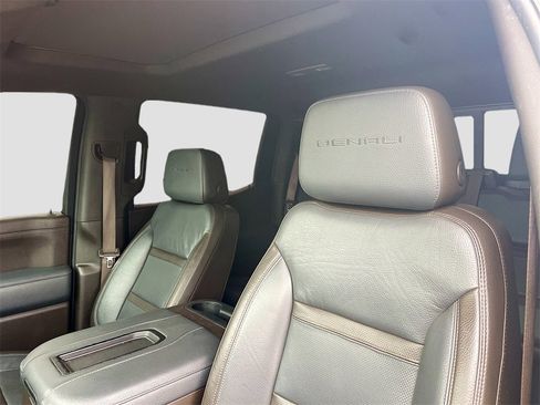 Used 2021 GMC Sierra 1500 Denali w/ Denali Ultimate Package image 13