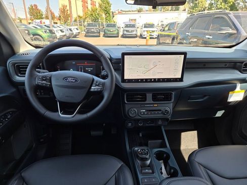 Used 2025 Ford Maverick Lariat w/ Black Appearance Package AWD/4WD image 10