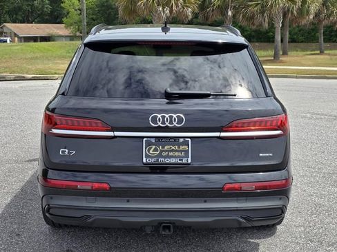 Used 2021 Audi Q7 3.0T Prestige image 3
