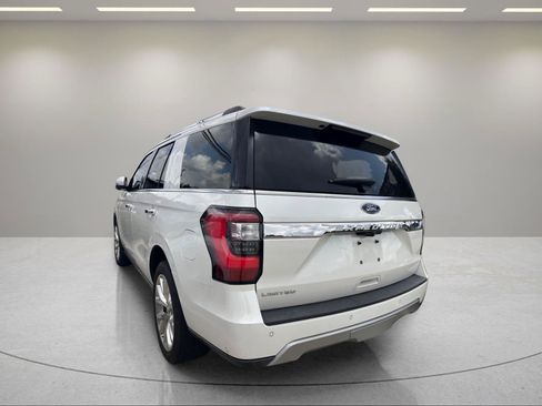 Used 2018 Ford Expedition Limited w/ Equipment Group 302A RWD image 4
