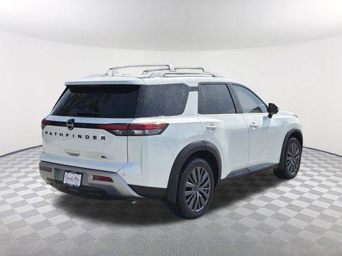 Used 2023 Nissan Pathfinder SL w/ SL Premium Package image 6