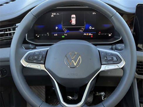 New 2026 Volkswagen Jetta SE image 10