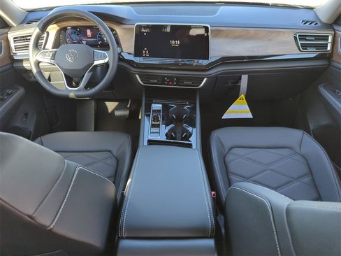 New 2026 Volkswagen Atlas SE image 21
