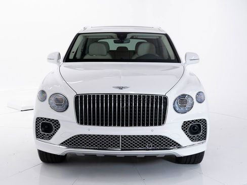 Certified 2023 Bentley Bentayga Extended Wheelbase AWD/4WD image 8