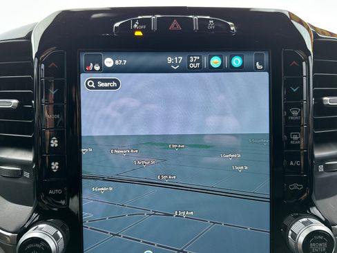 Used 2022 RAM 2500 Laramie image 27