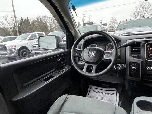 Used 2014 RAM 1500 Express image 24