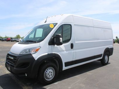 Used 2024 RAM ProMaster 2500 w/ Convenience Group