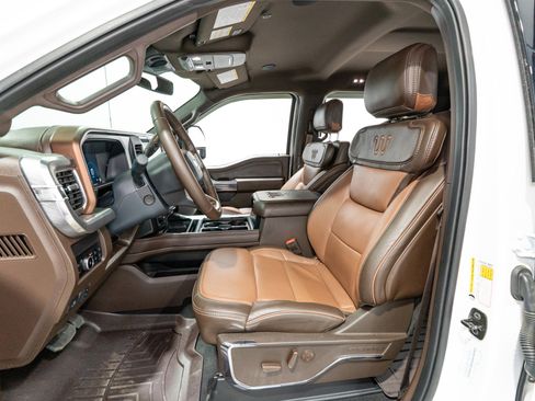 Used 2025 Ford F250 King Ranch w/ Chrome Package AWD/4WD image 19