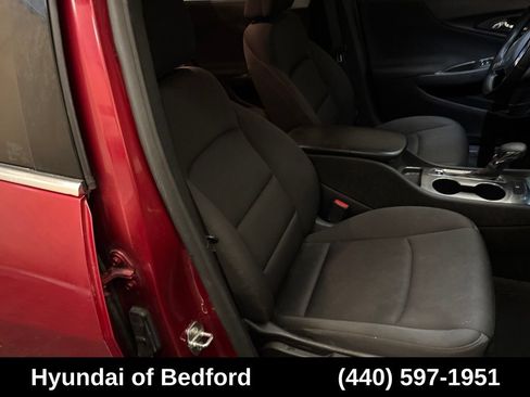 Used 2023 Chevrolet Malibu RS FWD image 23