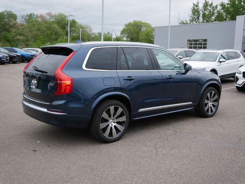 Certified 2025 Volvo XC90 B6 Ultra AWD/4WD image 7