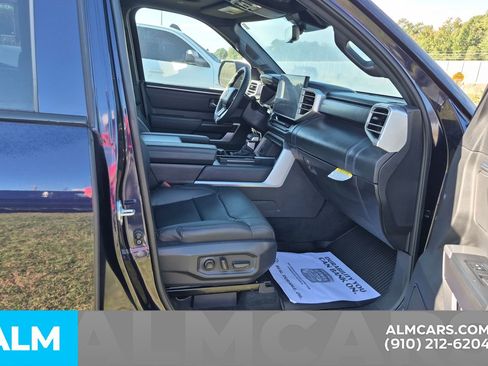 Used 2025 Toyota Tundra Platinum image 28