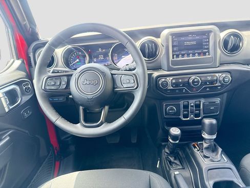Used 2023 Jeep Wrangler Unlimited w/ Cold Weather Group AWD/4WD image 25