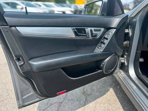 Used 2014 Mercedes-Benz C 300 4MATIC Sedan image 10