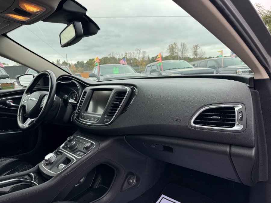 Used 2015 Chrysler 200 C w/ Navigation & Sound Group I FWD image 19