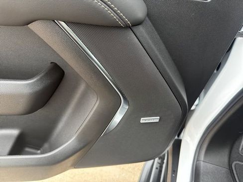 New 2026 GMC Yukon XL Elevation AWD/4WD image 12