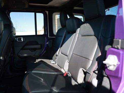 New 2026 Jeep Wrangler Unlimited Rubicon AWD/4WD image 30