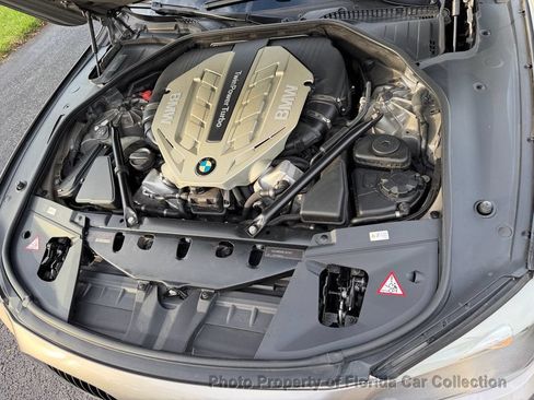 Used 2011 BMW 750i RWD image 94