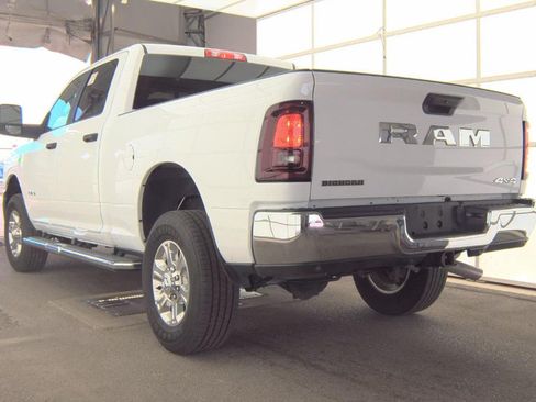 Used 2026 RAM 2500 Big Horn AWD/4WD image 6
