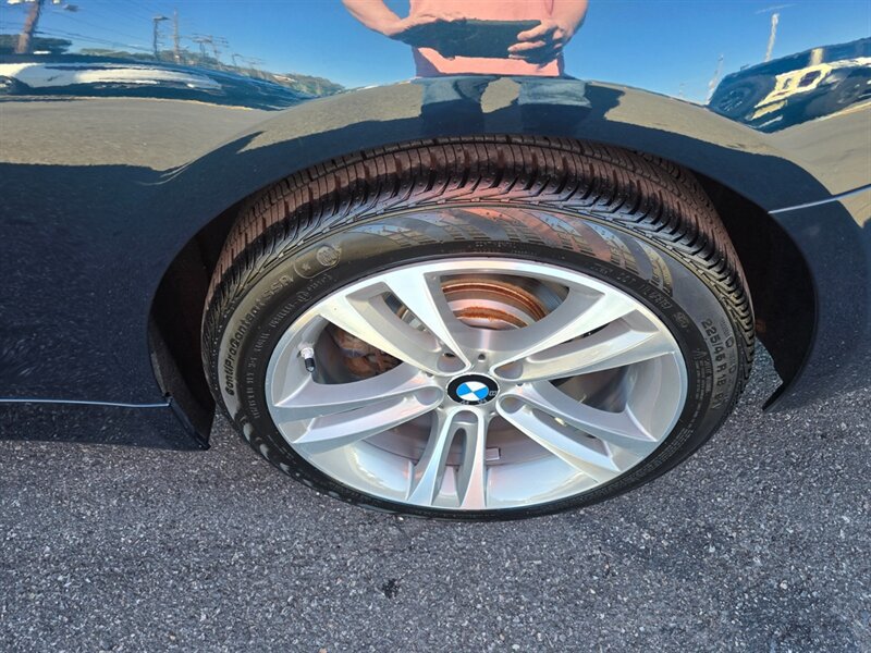 Used 2016 BMW 428i xDrive Convertible AWD/4WD image 25