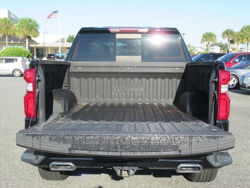 Used 2020 Chevrolet Silverado 1500 High Country image 6