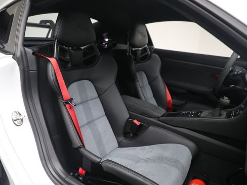 Used 2023 Porsche 718 Cayman GT4 RS RWD image 19