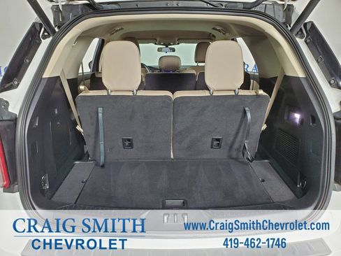 Used 2022 Ford Explorer XLT w/ Equipment Group 202A image 18