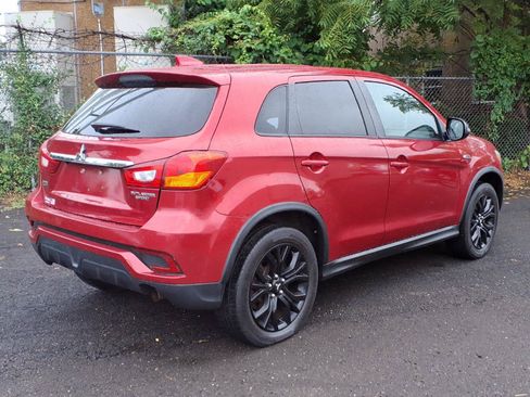 Used 2019 Mitsubishi Outlander Sport LE FWD image 3
