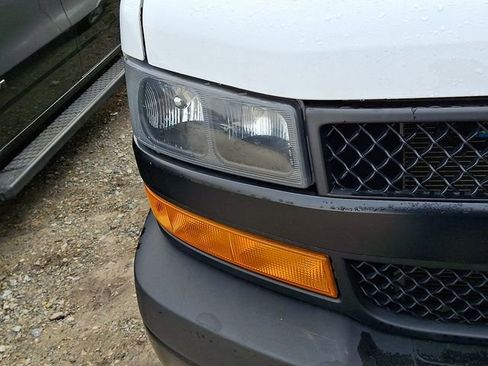 Used 2023 Chevrolet Express 2500 Extended w/ Driver Convenience Package image 8
