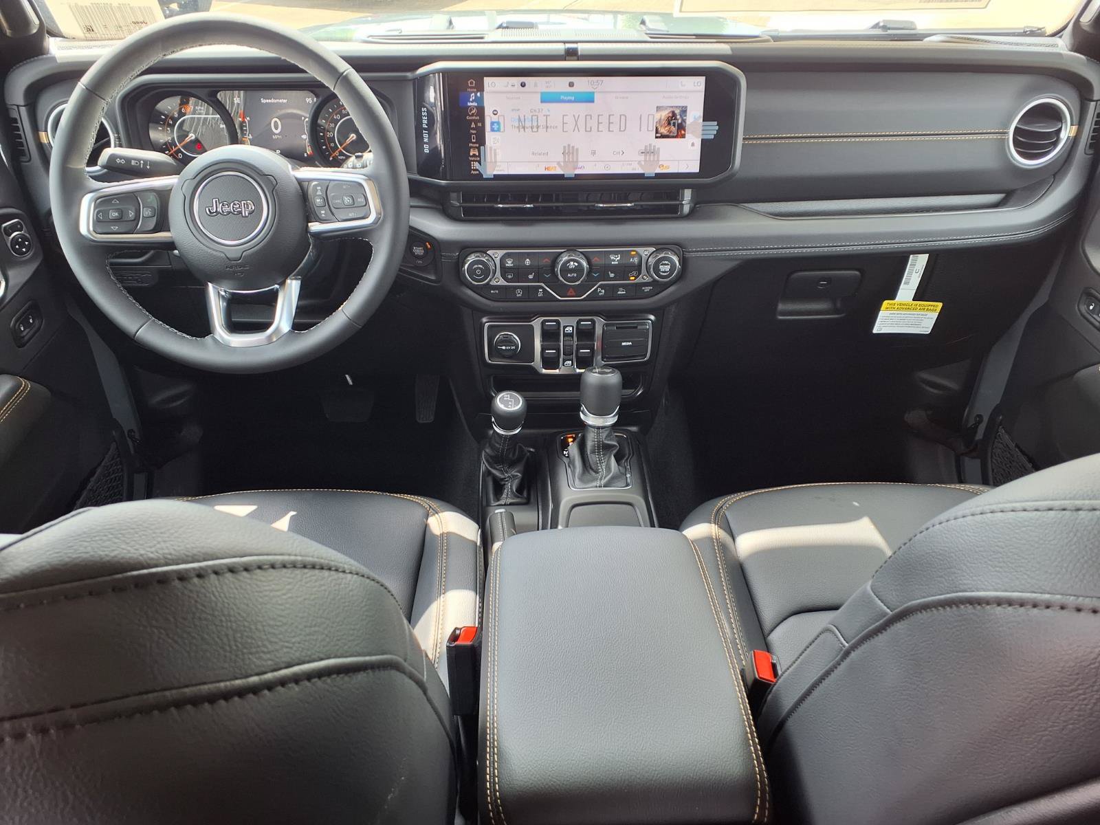 New 2026 Jeep Wrangler Unlimited Sahara AWD/4WD image 9