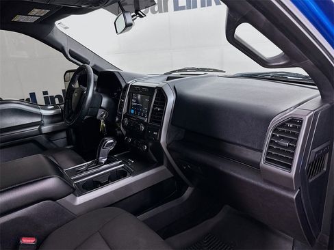 Used 2017 Ford F150 XLT w/ Equipment Group 302A Luxury image 29