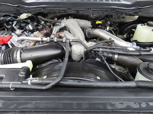 Used 2024 Ford F350 Lariat image 35