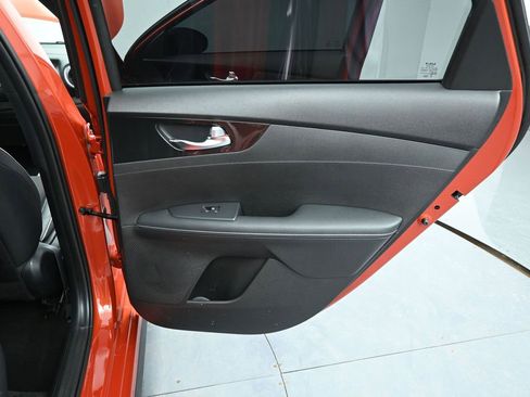 Certified 2023 Kia Forte GT-Line FWD image 19