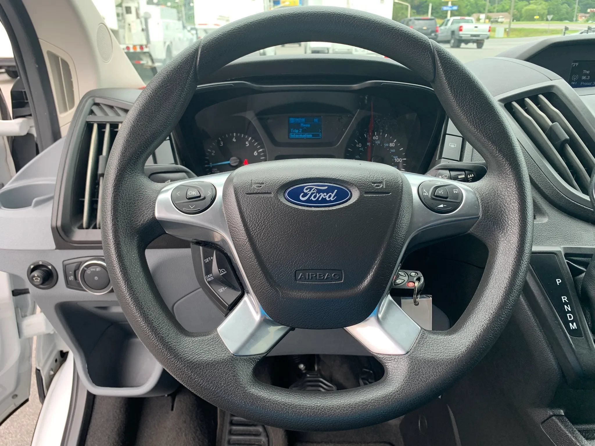 Used 2018 Ford Transit 350 XL RWD image 10