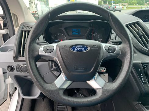 Used 2018 Ford Transit 350 XL RWD image 10