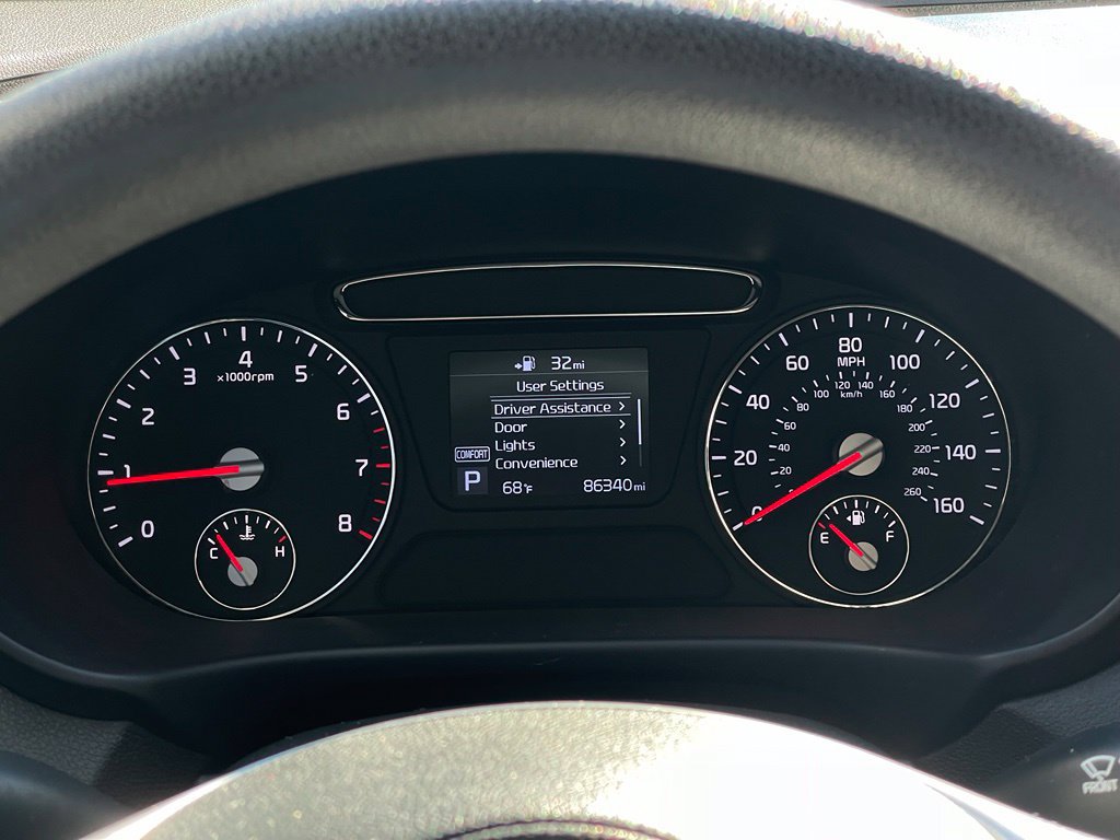 Used 2019 Kia Sorento FWD image 13