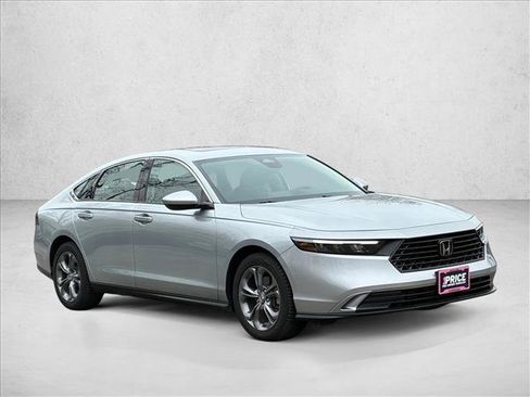 Used 2024 Honda Accord EX image 3