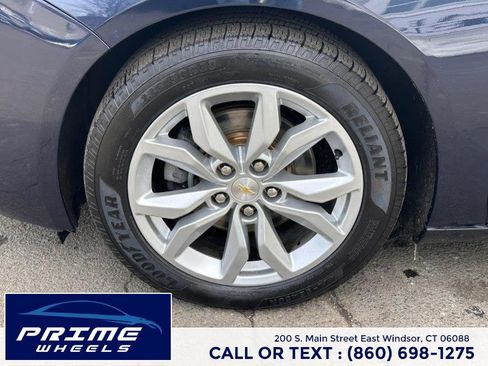 Used 2018 Chevrolet Impala LT image 21